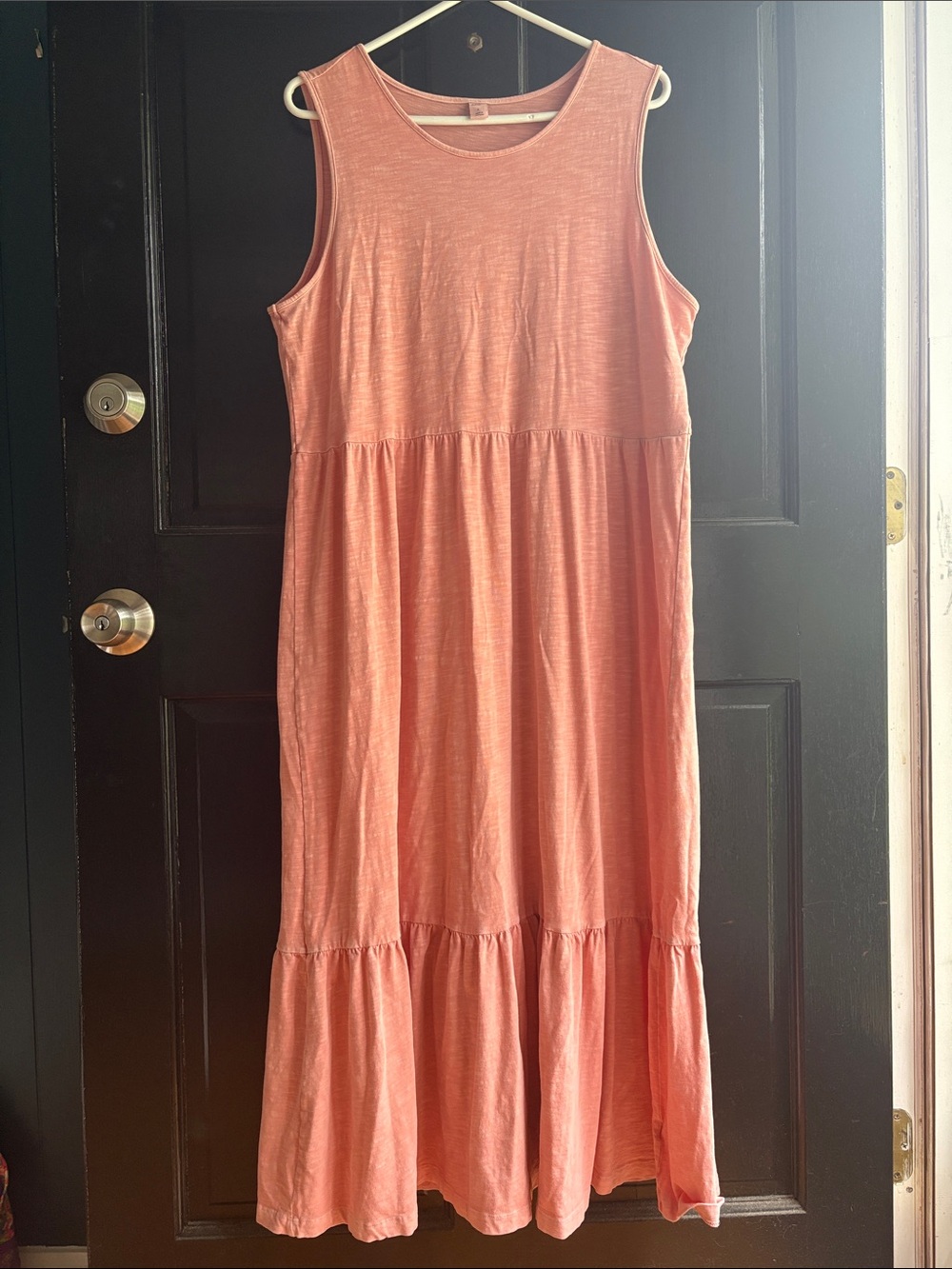 Old Navy Sleeveless Tiered Maxi Dress